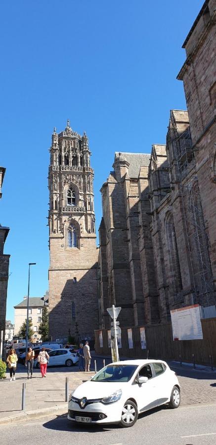 L Hôte Rutène Rodez Esterno foto